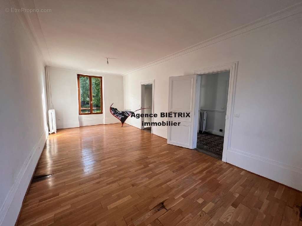 Maison à L'ISLE-ADAM