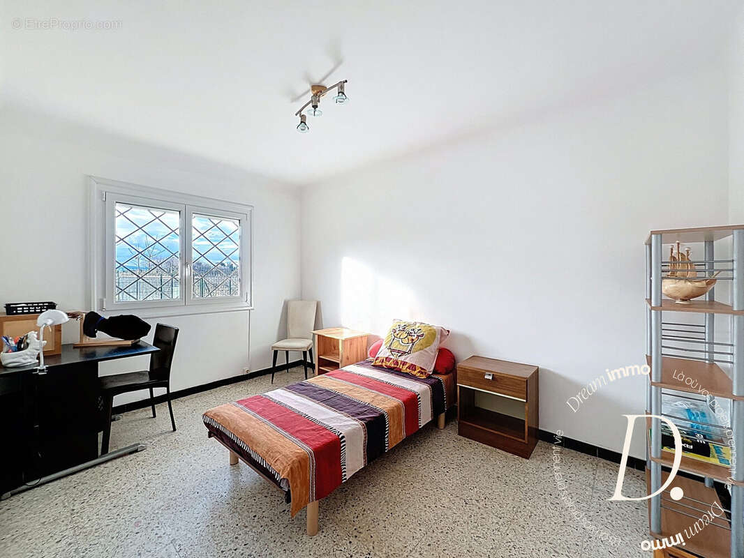 Maison à LAROQUE-DES-ALBERES