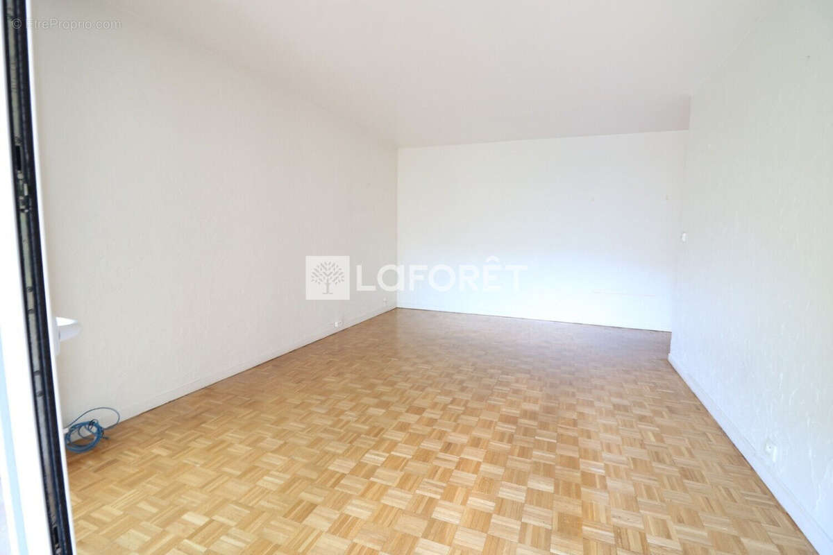 Appartement à RUEIL-MALMAISON