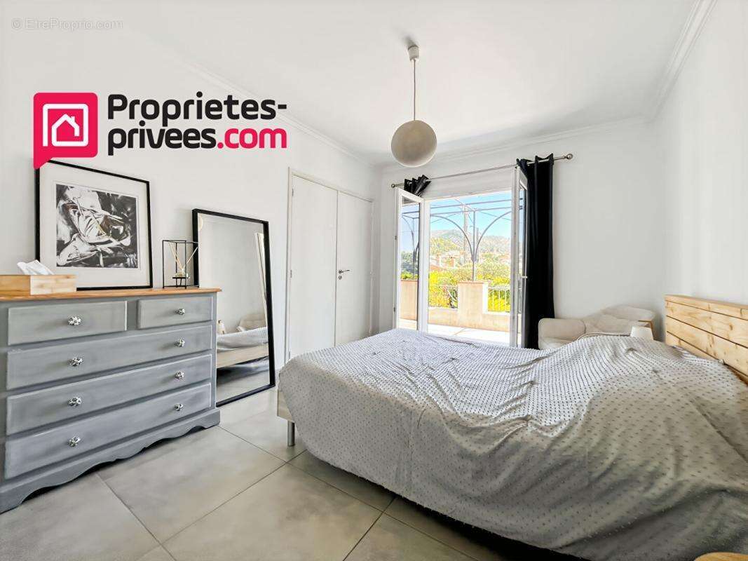 Maison à TOURRETTE-LEVENS