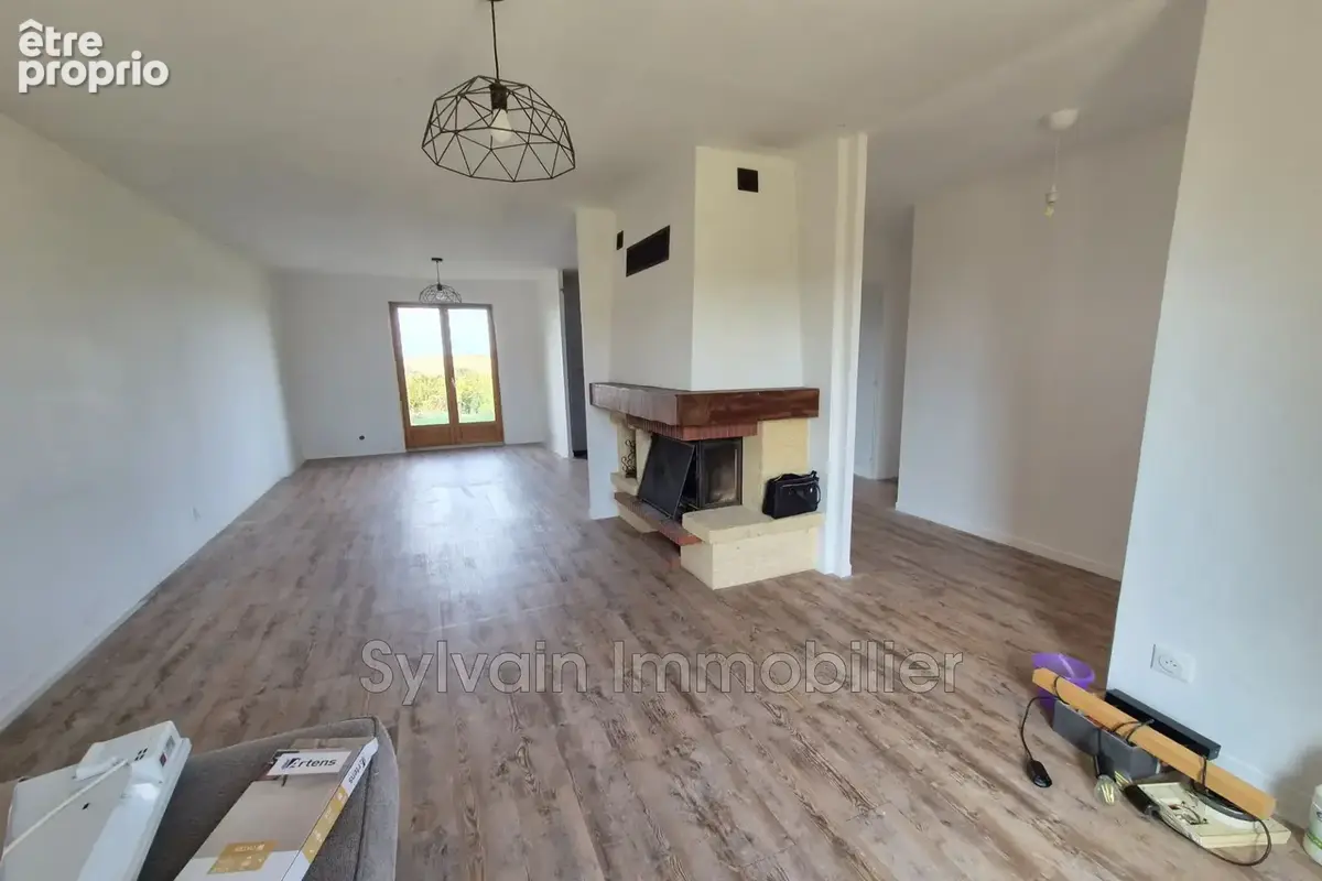 Maison 5 pièces 84 m² à vendre à Savignies (60650) - photo 5