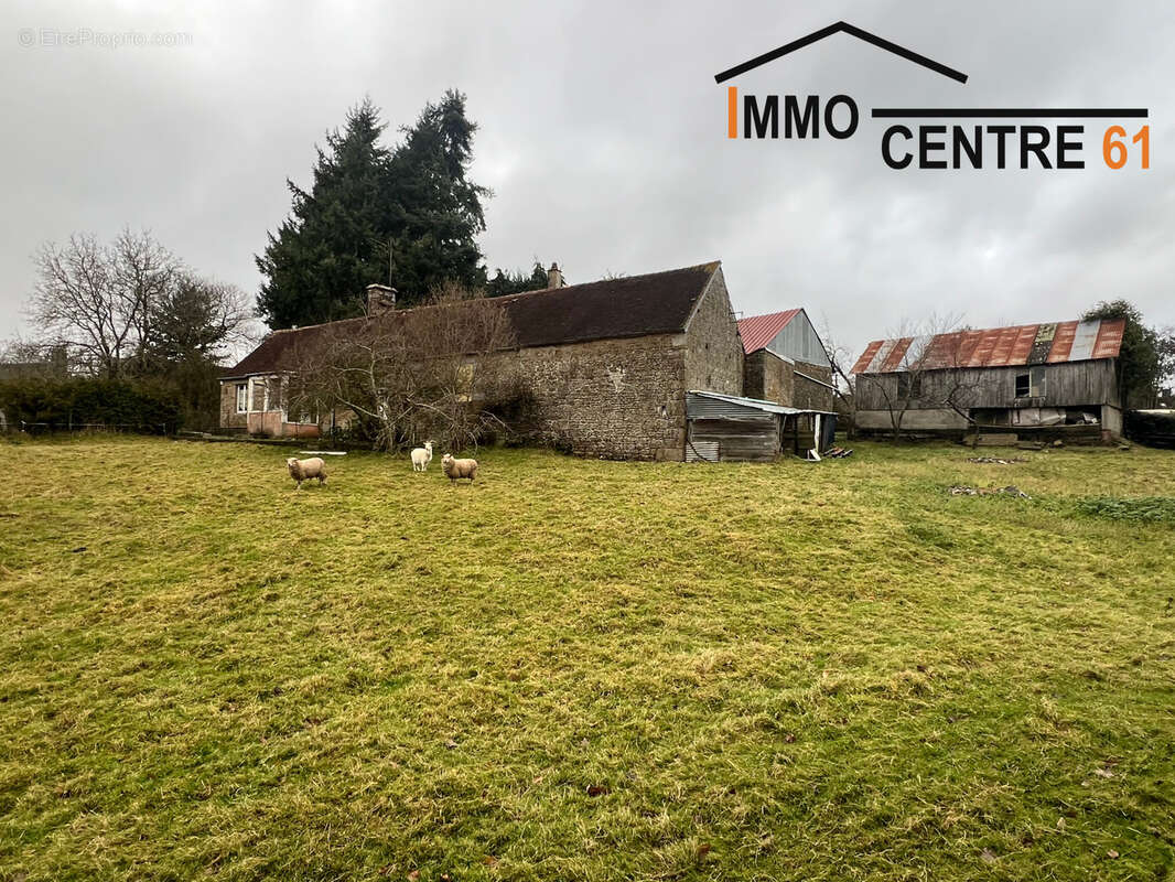 Maison à LA FERTE-MACE