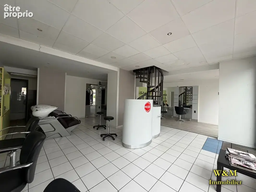 Local commercial à Ris-Orangis, 78 m² proche de toutes commodités - photo 5