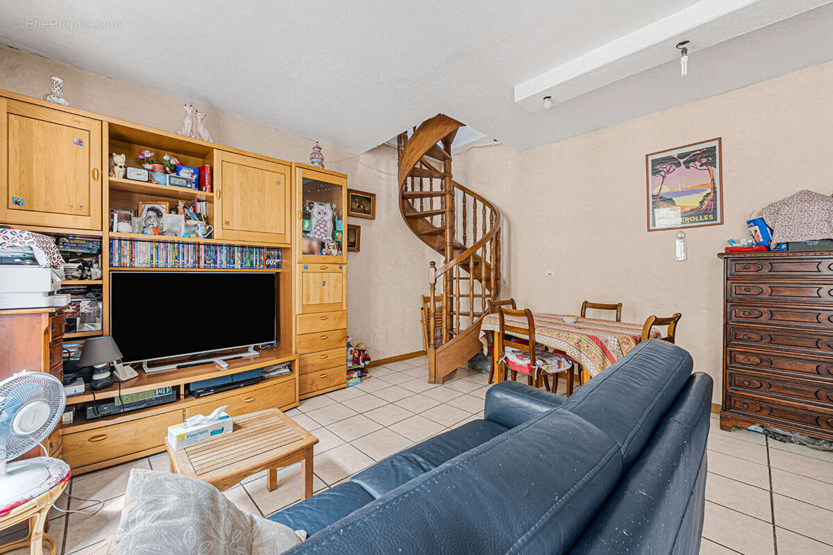 Appartement Paris 4 pièce(s) 75.33 m2 - photo 6