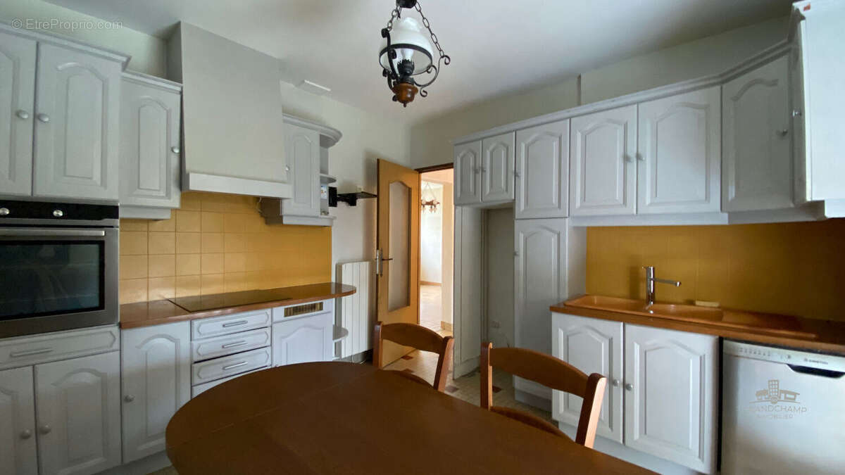 Maison à TREILLIERES