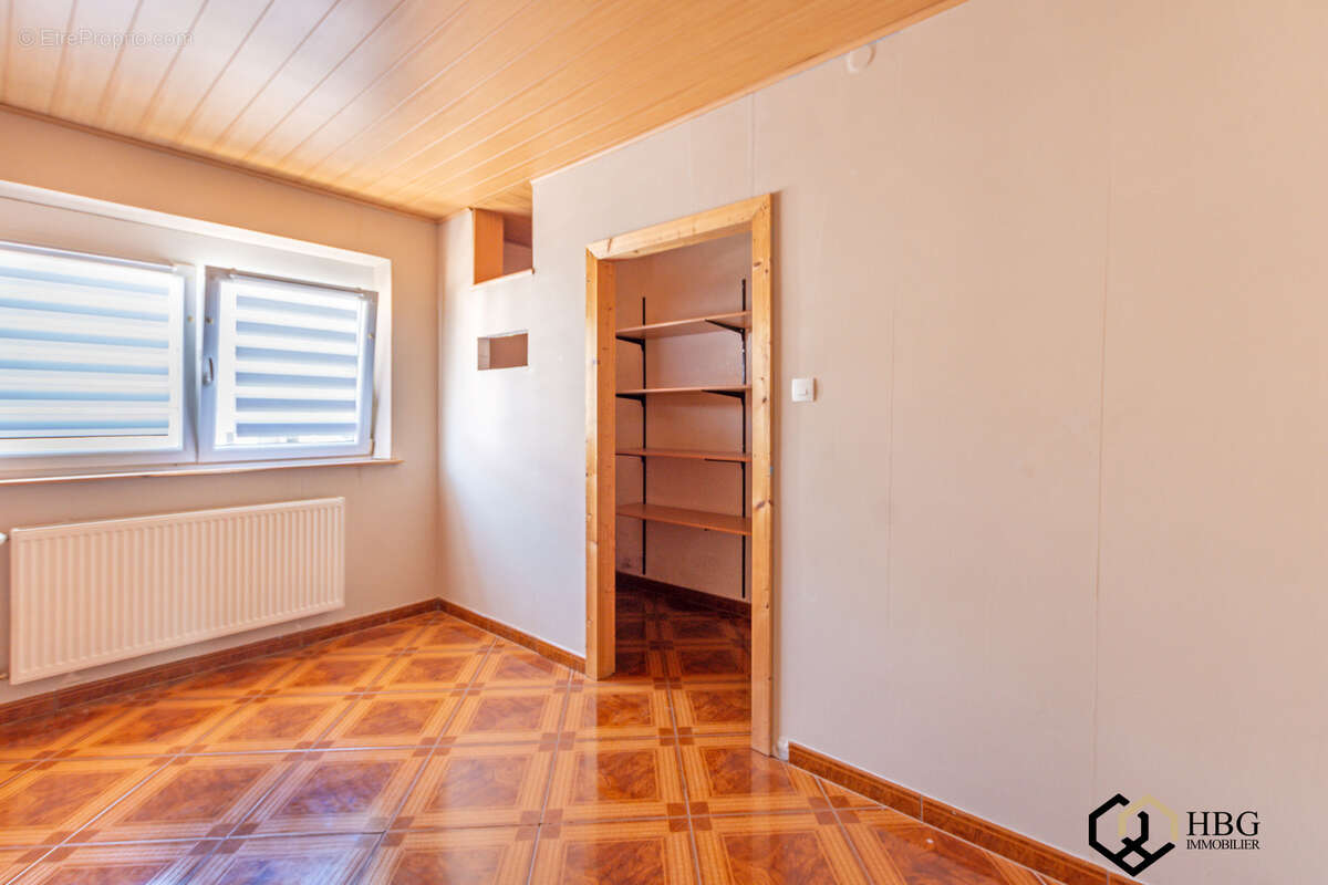 Vente Appartement T4   106 m2   Betschdorf - photo 7