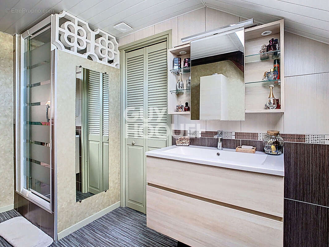 Maison à CREPY-EN-VALOIS