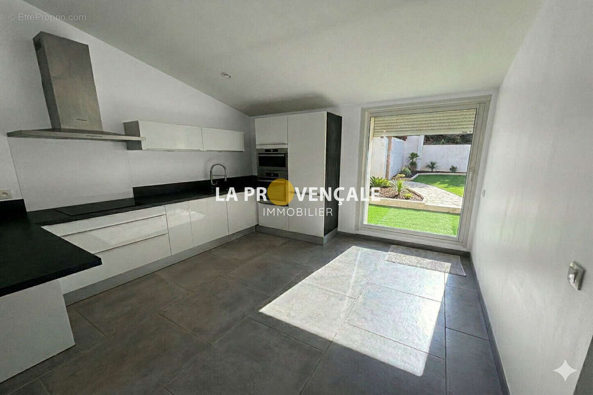 Maison à TRETS