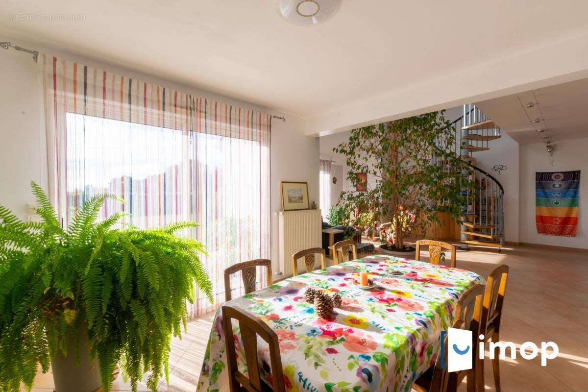 Maison à CHATEAUNEUF-SUR-LOIRE