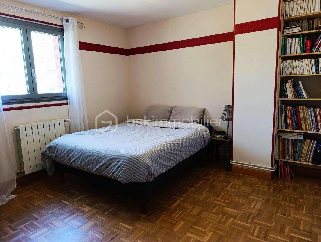 Maison à CONDE-SUR-SARTHE