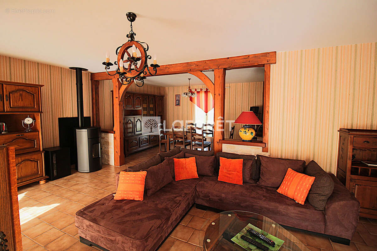 Maison à QUINSAC