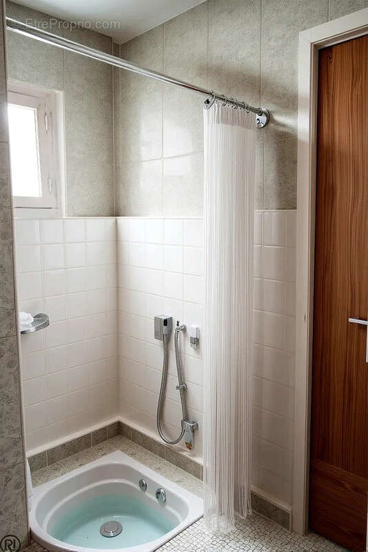 Maison à SAINT-ETIENNE-DU-BOIS