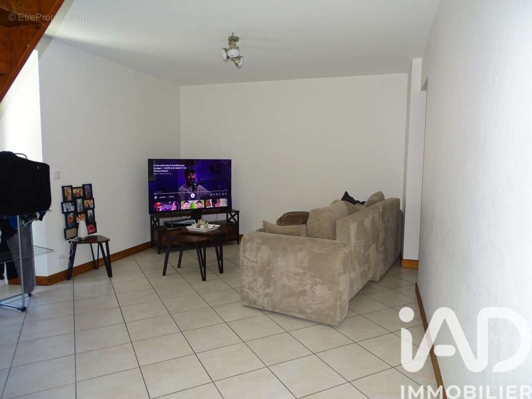 Photo 6 - Appartement à SAINT-ETIENNE-DE-CUINES