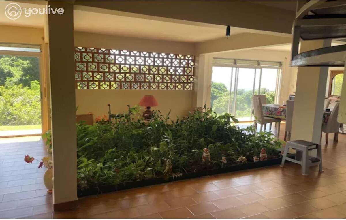 Maison à SCHOELCHER