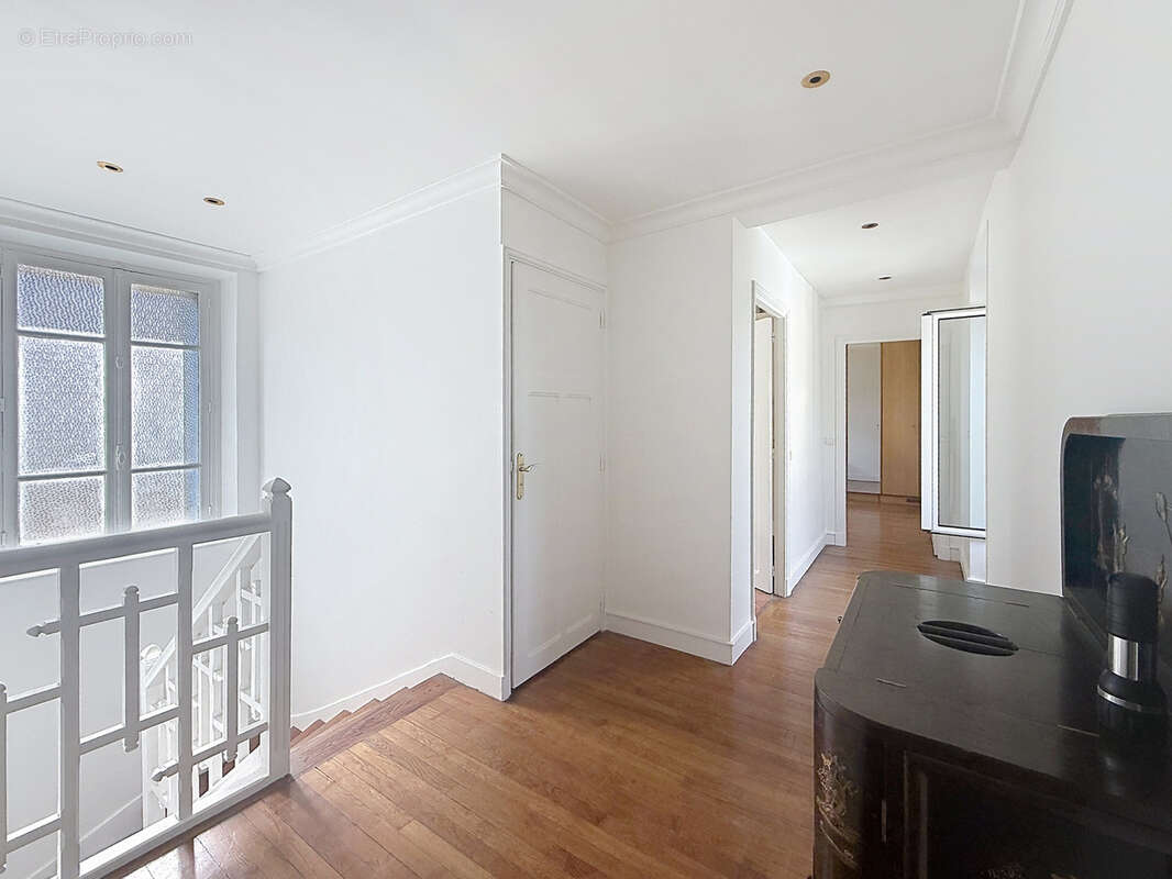 Maison à CHAMBOURCY