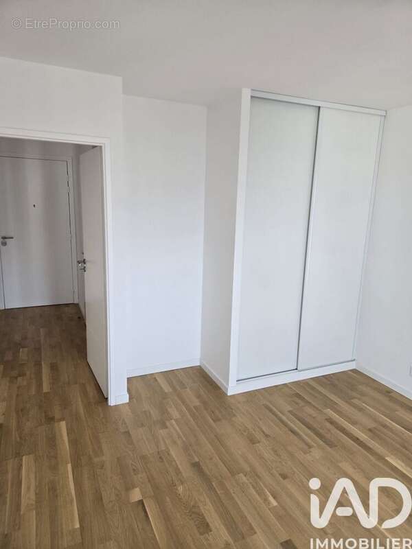 Photo 4 - Appartement à RUEIL-MALMAISON