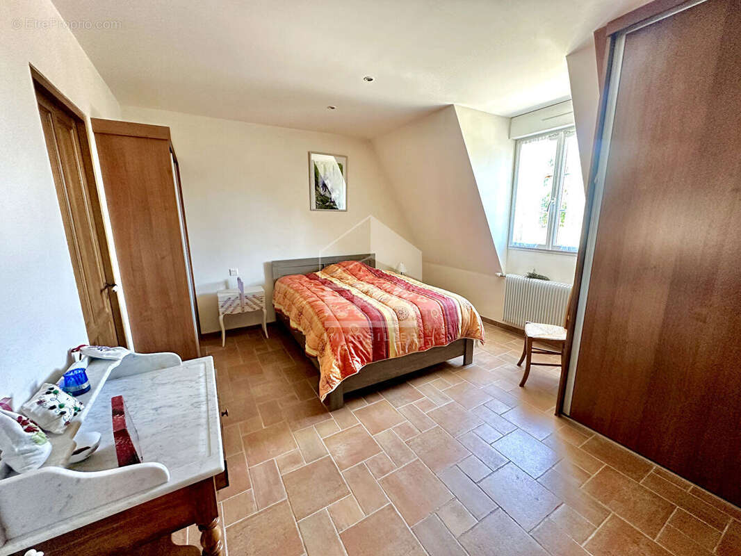 Maison 225m² à berthenay - photo 9