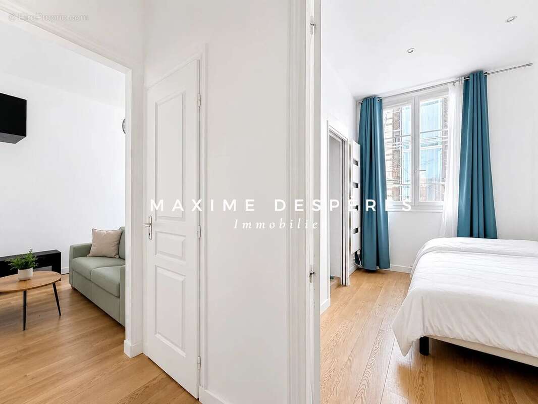 Appartement à NEUILLY-SUR-SEINE