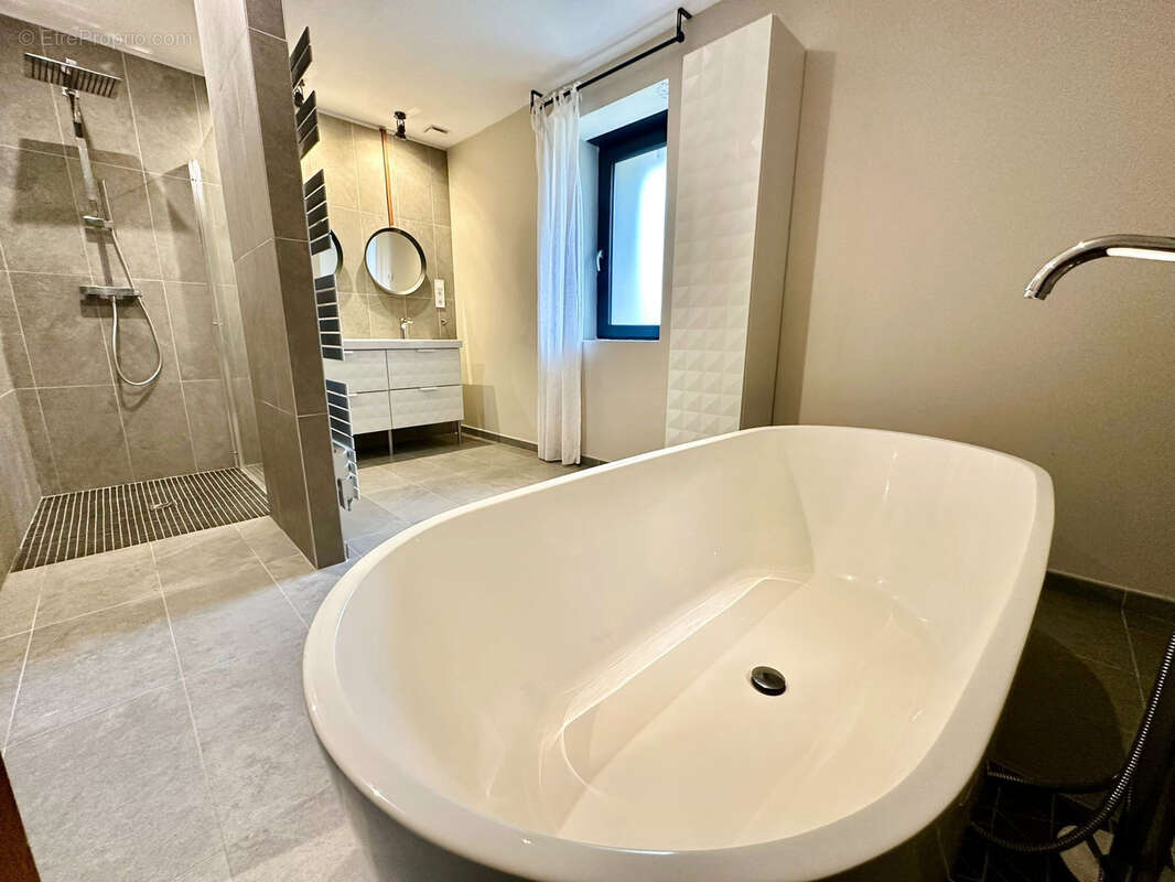 Maison à LUXEUIL-LES-BAINS