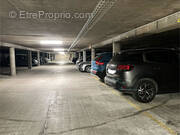 Parking à PARIS-20E