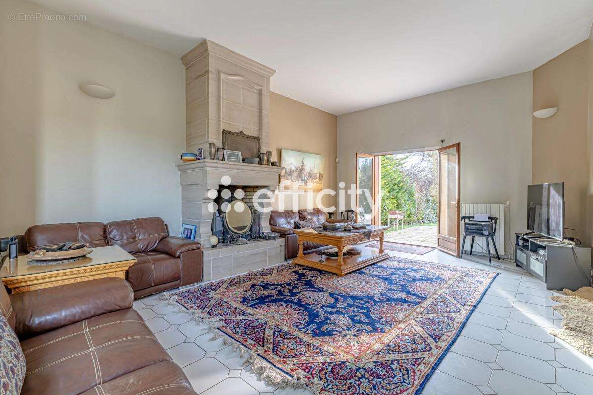 Maison à SAINT-PRIX