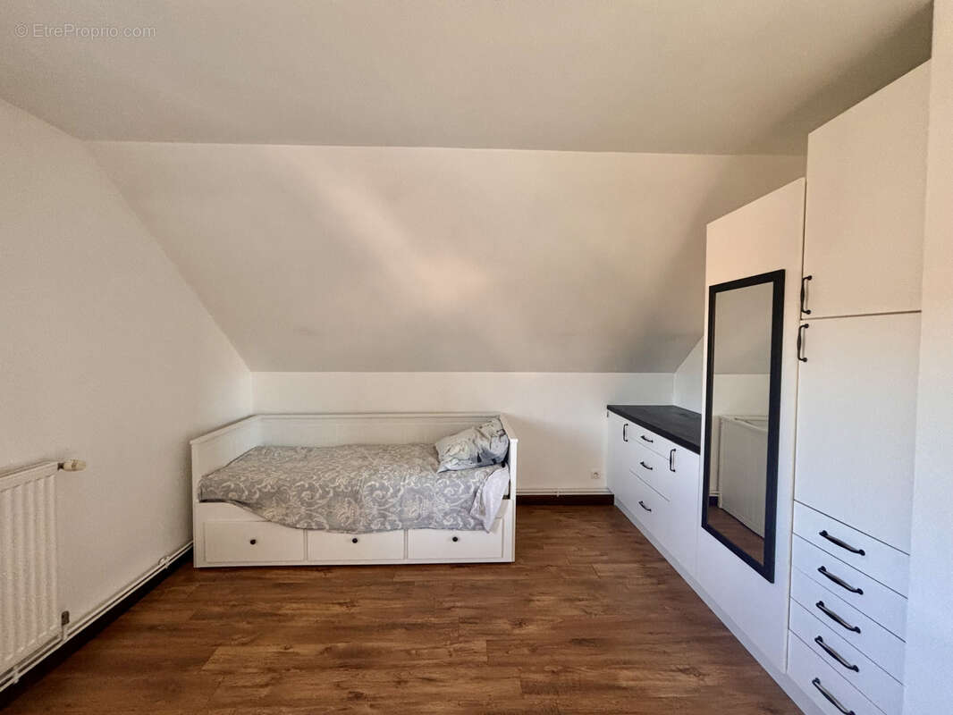 Appartement à LES ECHELLES