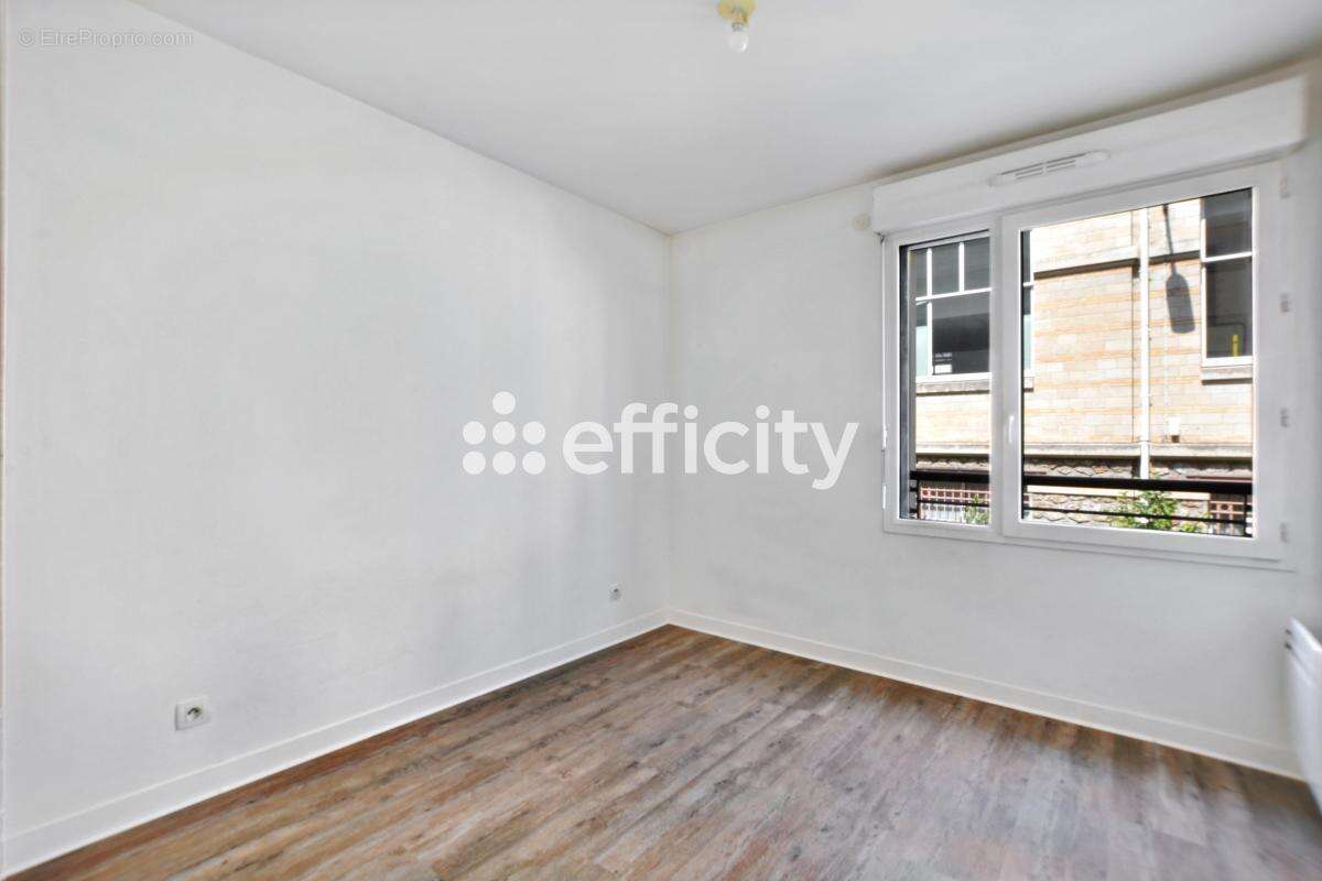 Appartement à SURESNES