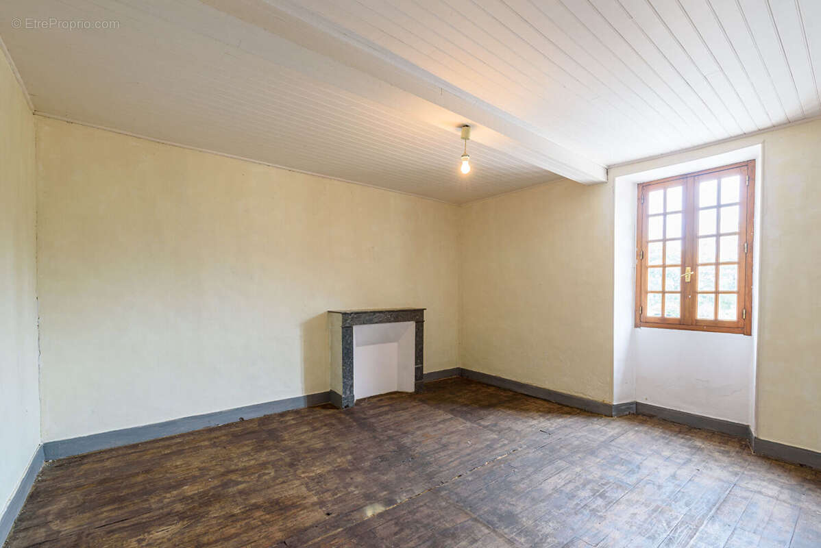 Maison 8 pièce(s) 237 m2 - photo 5