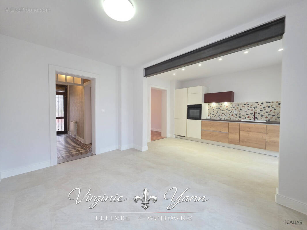 Maison à MONDELANGE