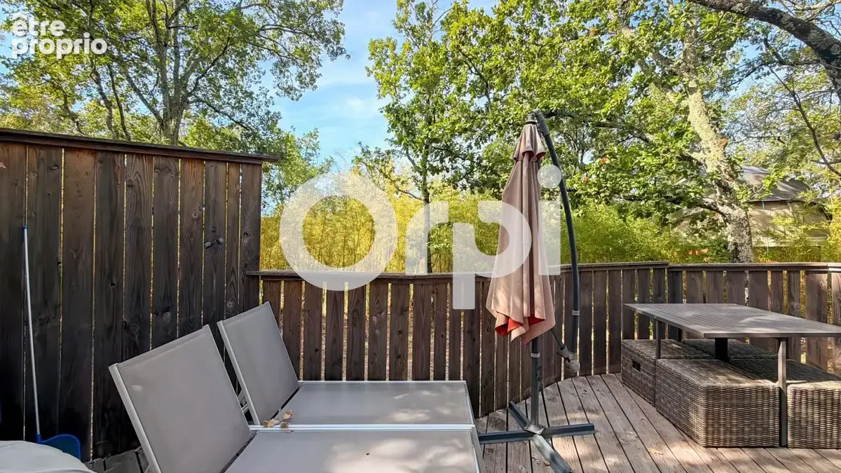 Maison À Vendre sur 372m² de terrain - photo 11
