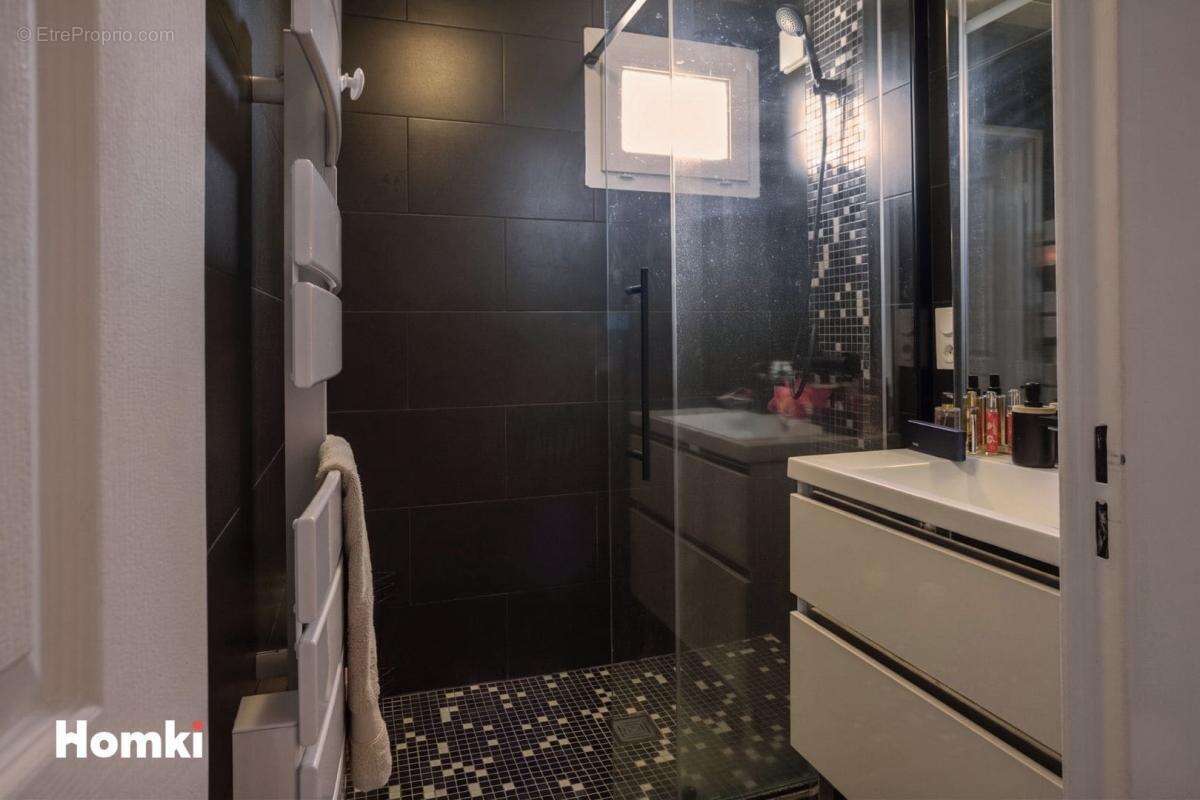 Appartement à MARSEILLE-9E