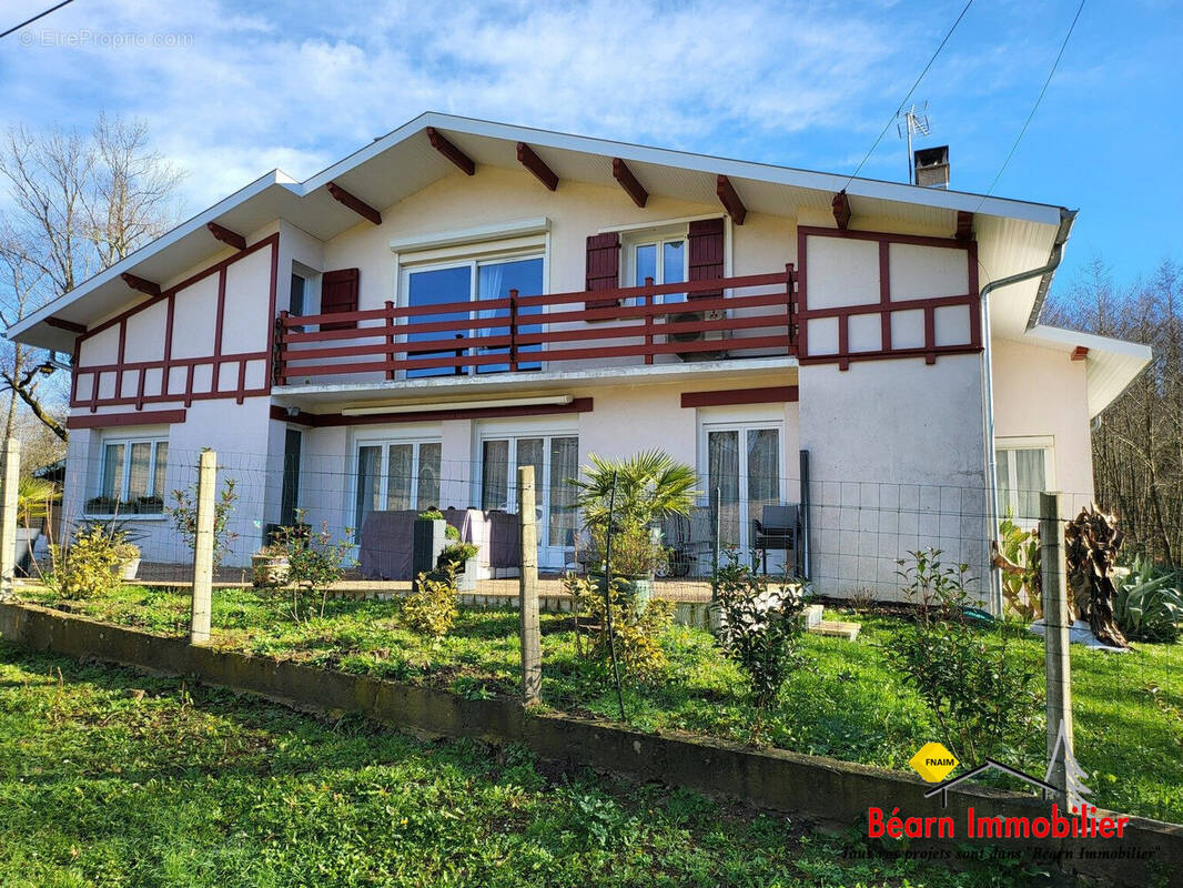 Maison à SALIES-DE-BEARN