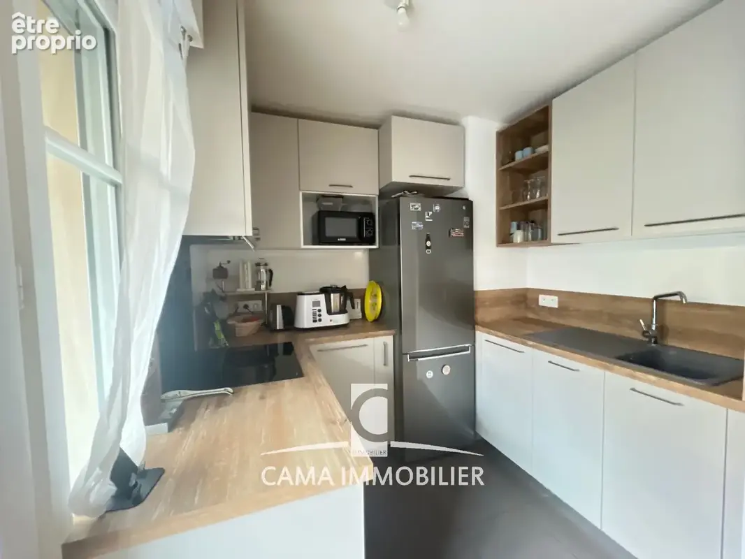 Très bel appartement de trois pièces à Buc, proche de la gare de Versailles Chantiers  ( 15mn à pied) , vue fo - photo 8