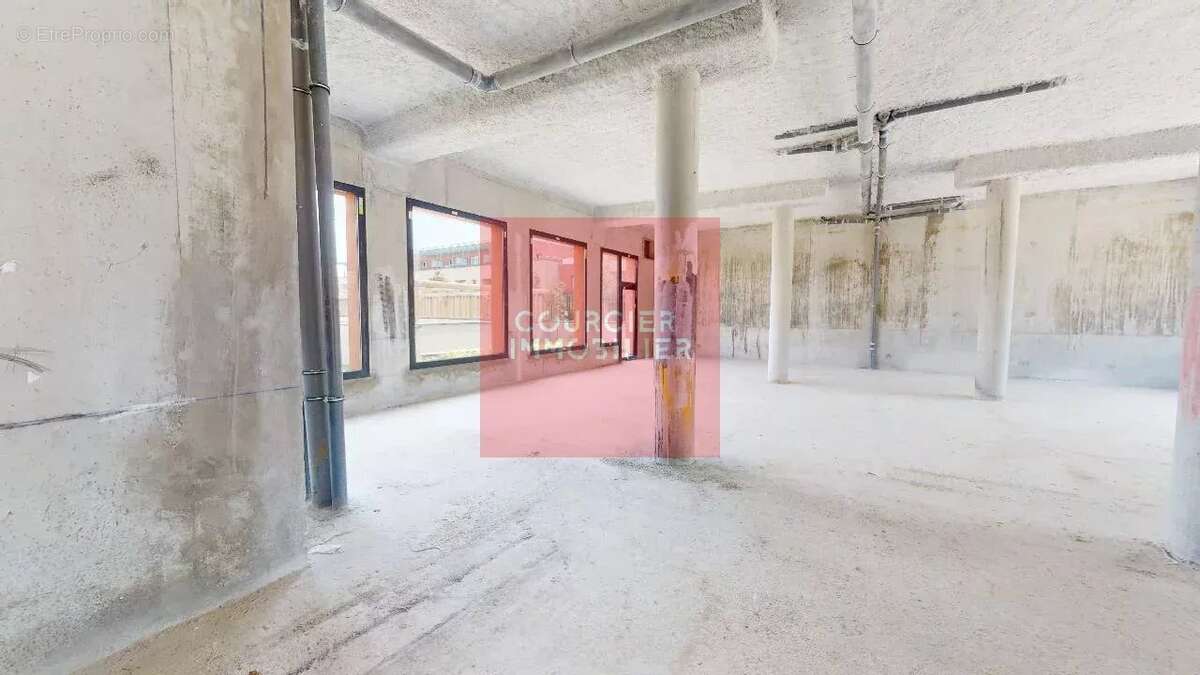 Commerce à BOIS-D'ARCY