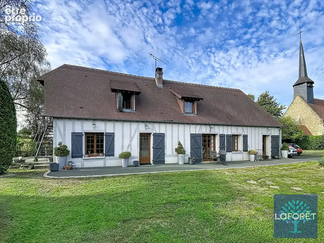 Photo Maison à Beaumesnil au prix de 223 000€