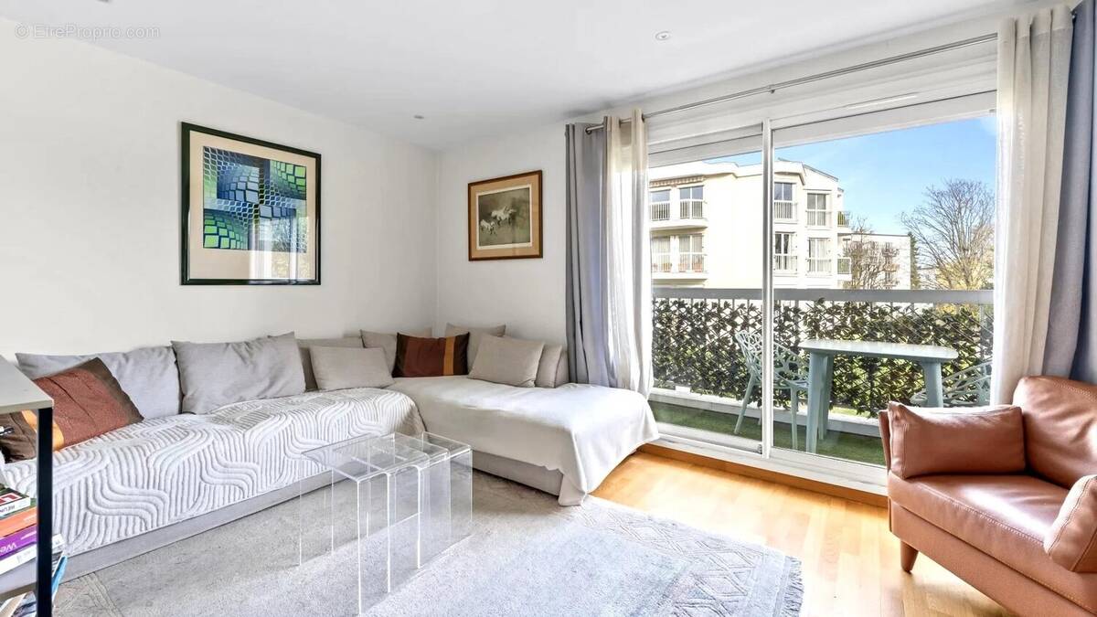 Appartement à GARCHES