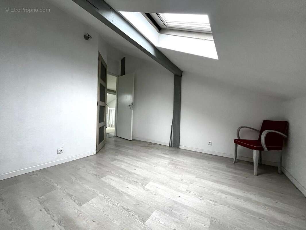 Appartement à JARVILLE-LA-MALGRANGE