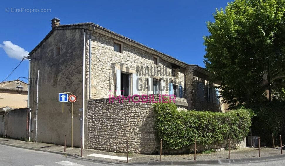 Maison 175 m² à Pernes-Les-Fontaines  - photo 3