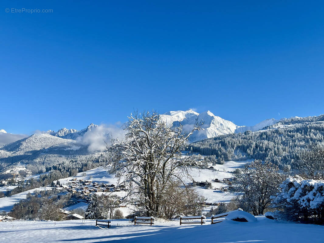Appartement à COMBLOUX