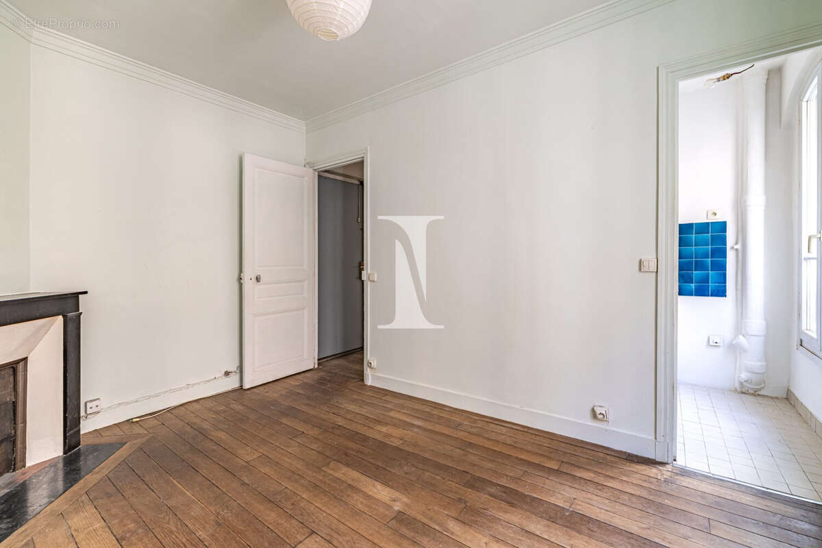 Appartement à PARIS-15E