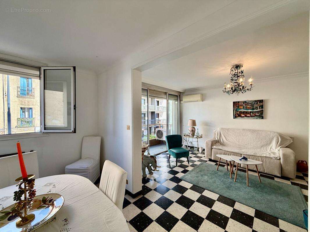 Appartement à BEZIERS