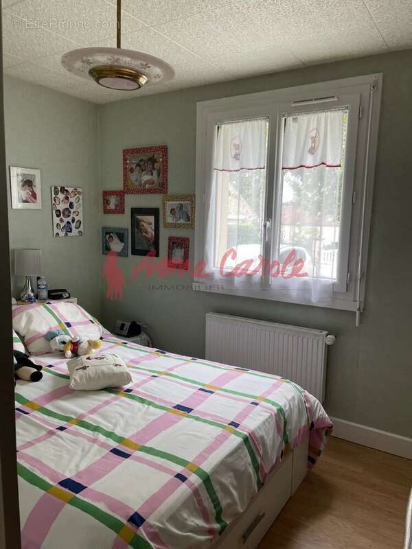 Maison à VILLEMARECHAL