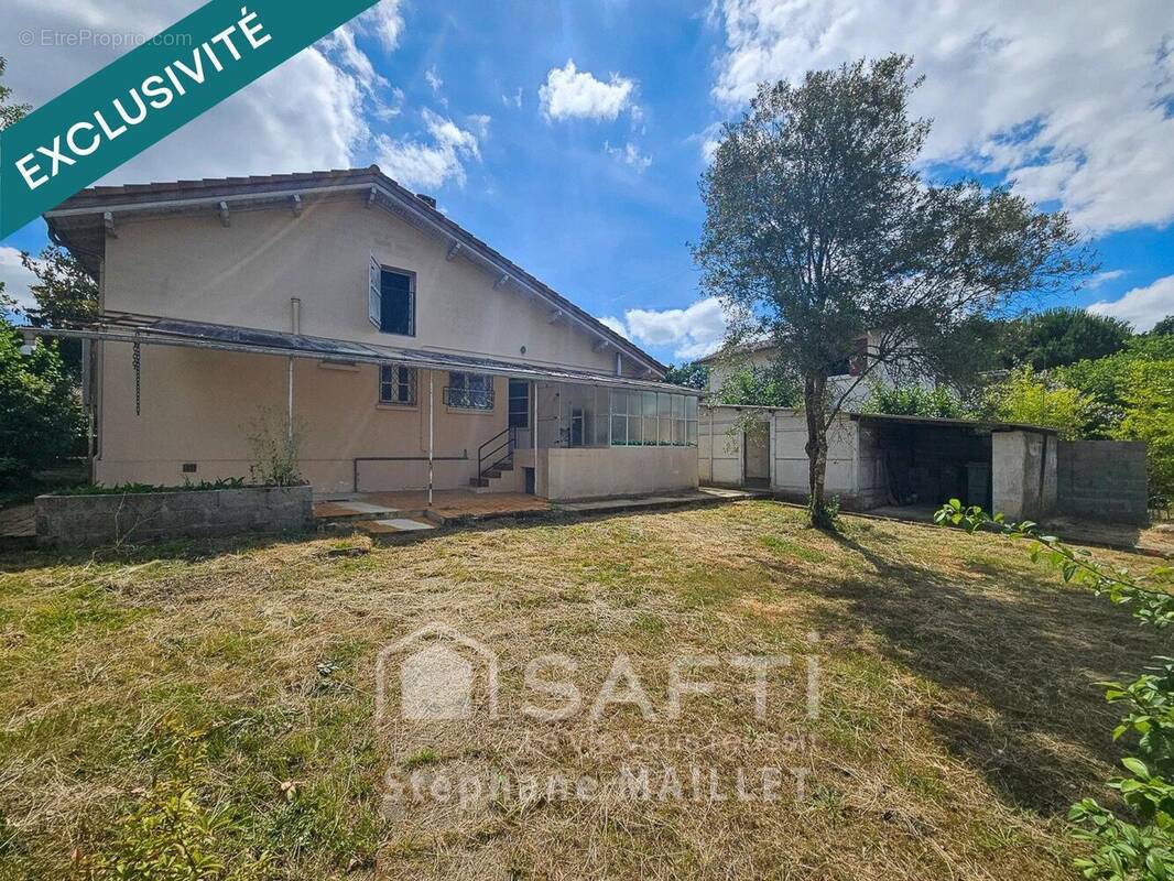 Photo 1 - Maison à SAINT-PIERRE-DU-MONT