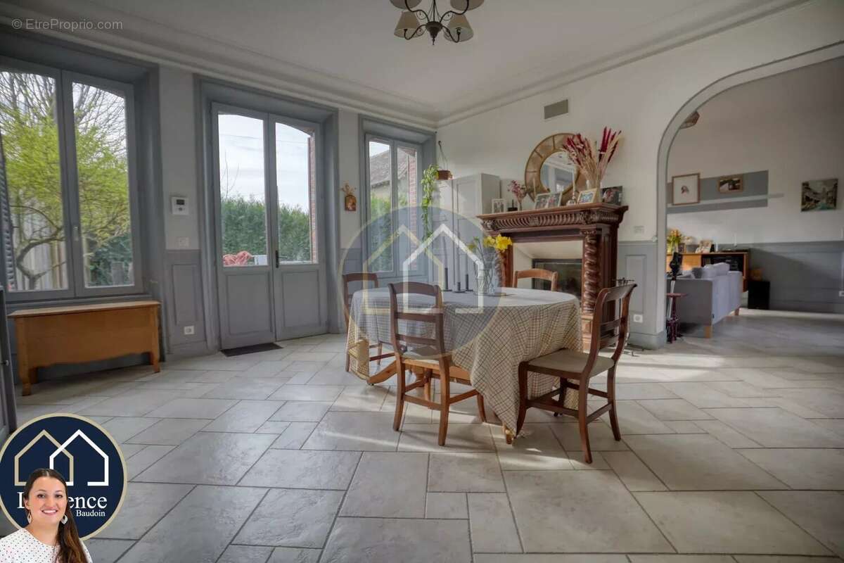 Maison à NOGENT-LE-ROI