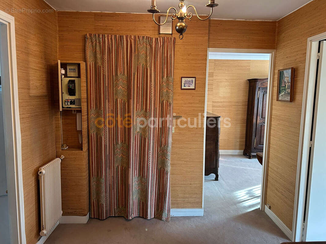 Appartement à VILLENEUVE-LE-ROI