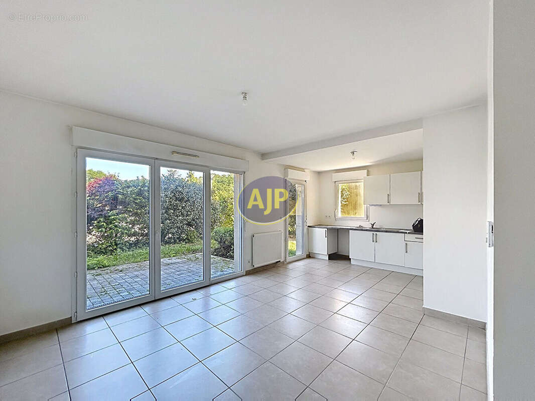 Appartement à BENESSE-MAREMNE