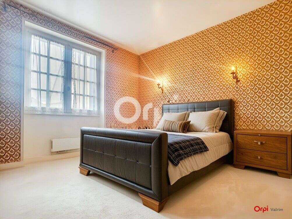 Maison à TOURY