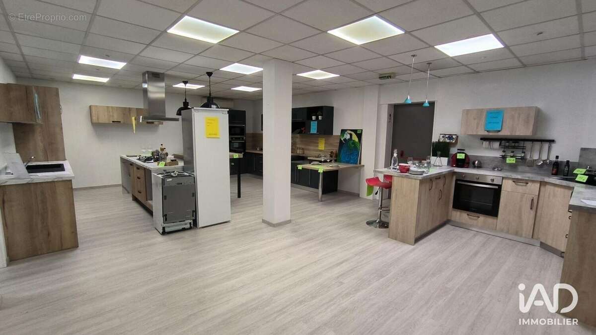Commerce 420 m² à Artix  - photo 7