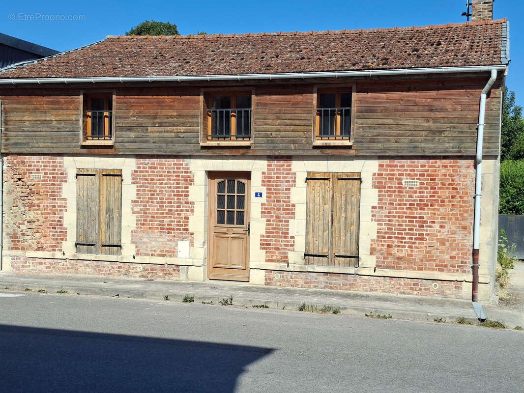 Maison à ECURY-SUR-COOLE
