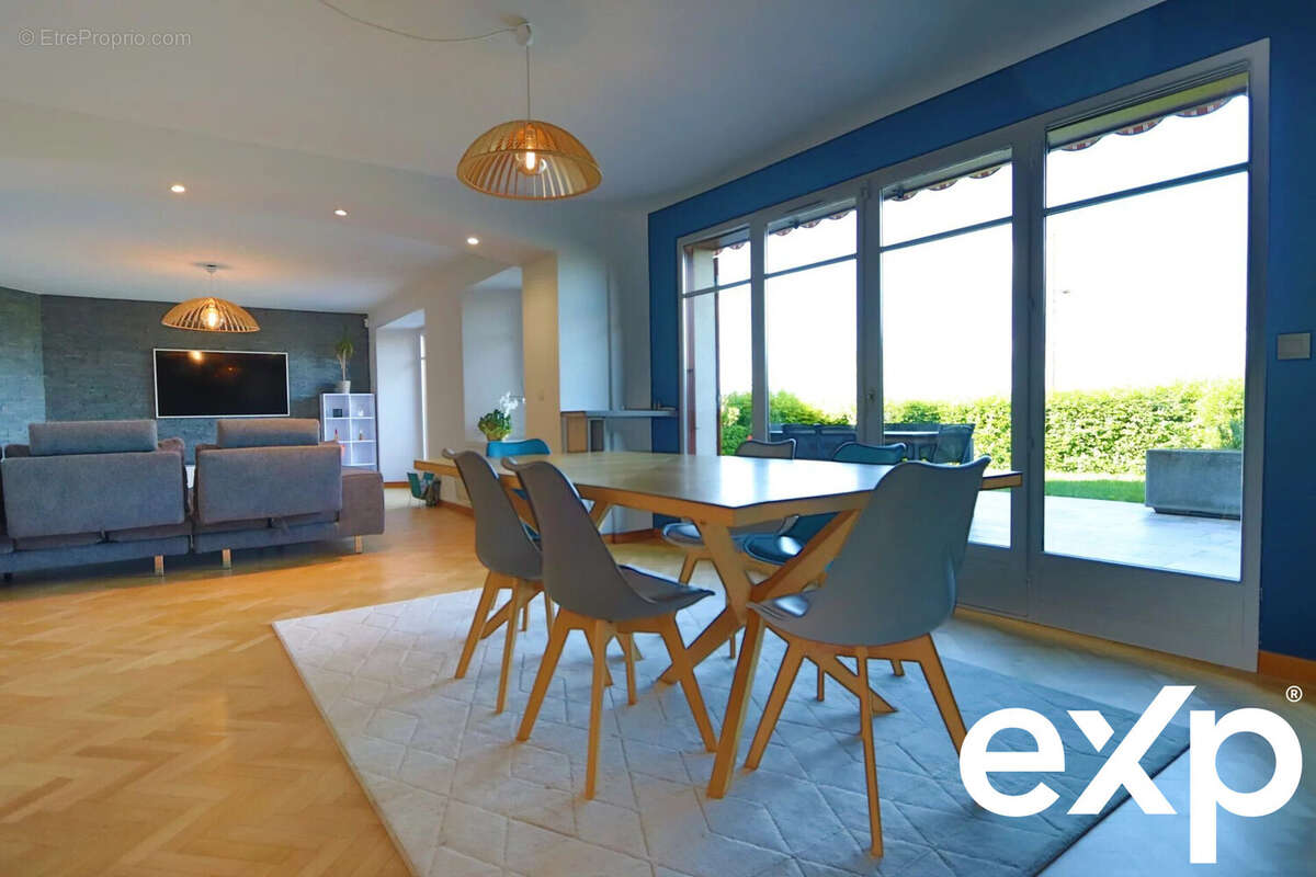 Appartement à ANNECY-LE-VIEUX